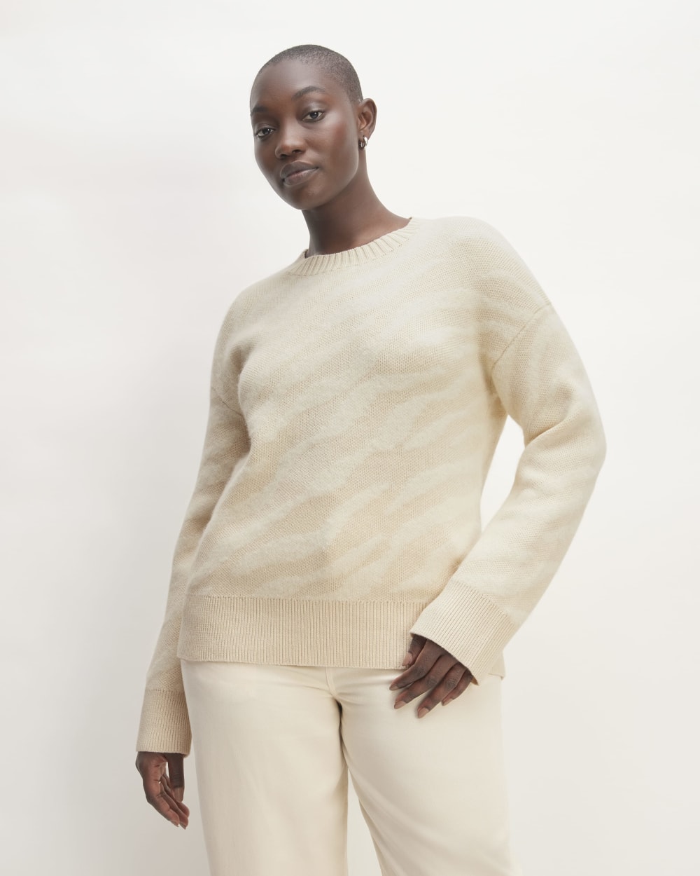 The Alpaca Tiger Jacquard Crewneck | Canvas / Snow