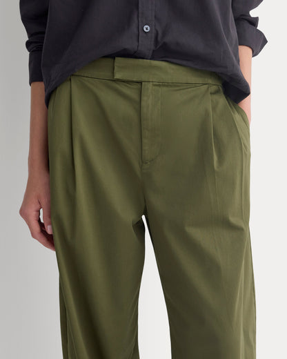 Barrel-Leg Pant in Organic Cotton Sateen | Olive Night