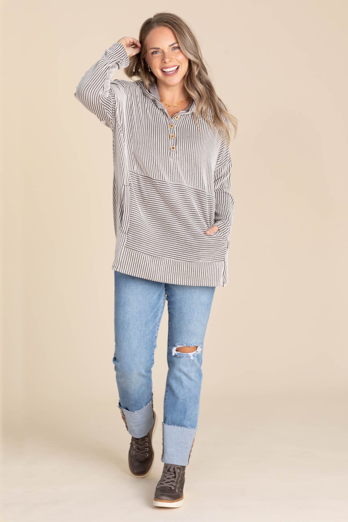 Chocolate Ribbed Kangroo Pocket Knit Hoodie