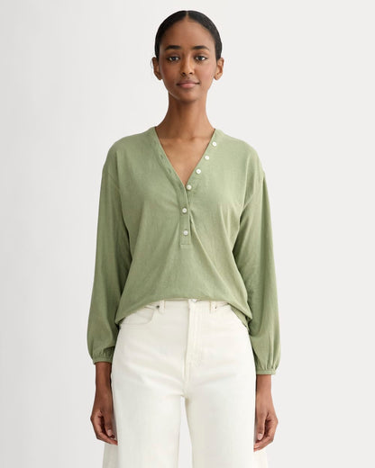 The Air V-Neck Henley | Sagebrush