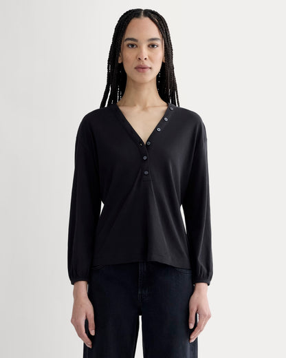The Air V-Neck Henley | Black